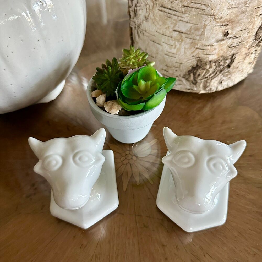 Vintage Pair White Porcelain Bull Hooks, Cute Cow Wall Hangers Farmhouse Nursery